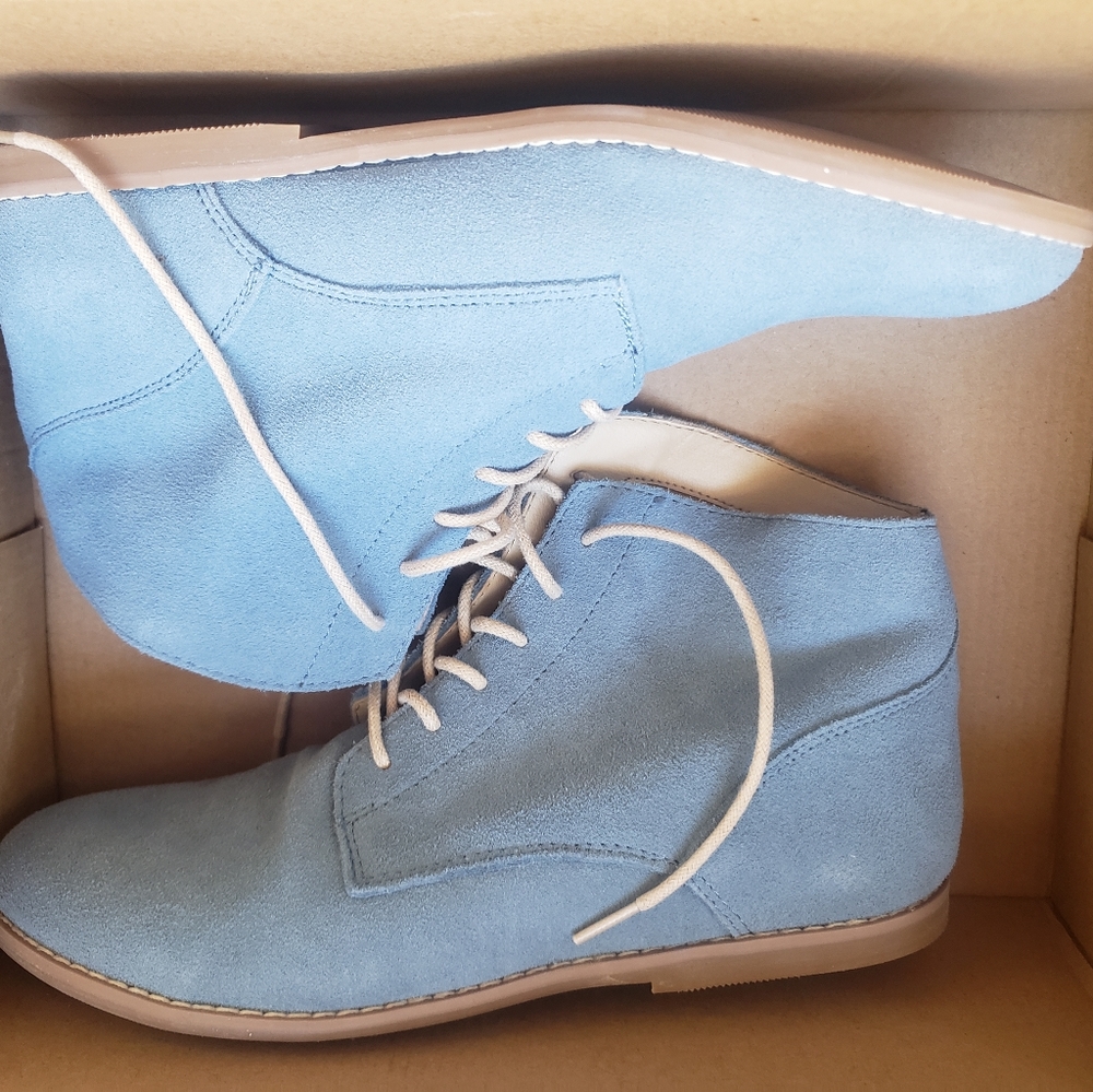 Light Blue Booties Coconuts by Matisse Size 8